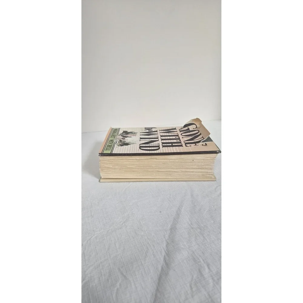 Gone with the Wind Margaret Mitchell 1964 HC Book Club Edition w Dust Jacket Vtg